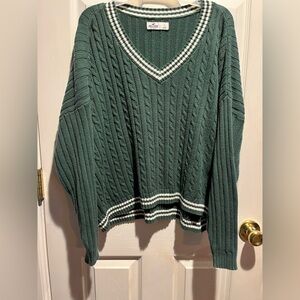 Hollister Varsity Preppy Knit V-neck Sweater